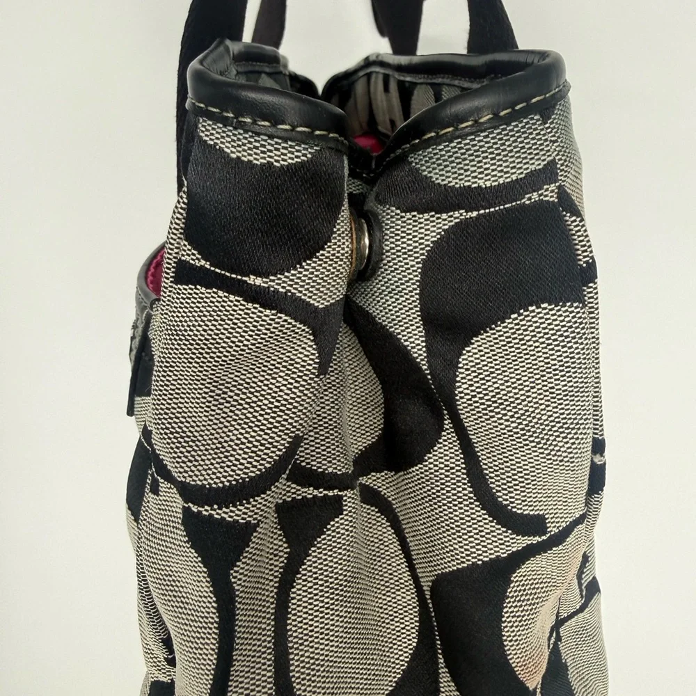 Coach Signature Canvas Satchel Black - Picture 3 of 5